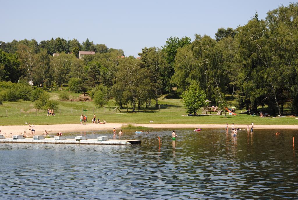 Cottages Du Lac De Miel Beynat المظهر الخارجي الصورة